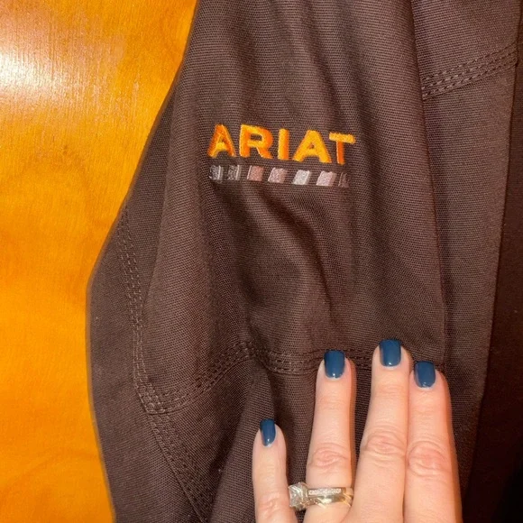 Ariat women’s brown Jacket - Picture 9 of 9